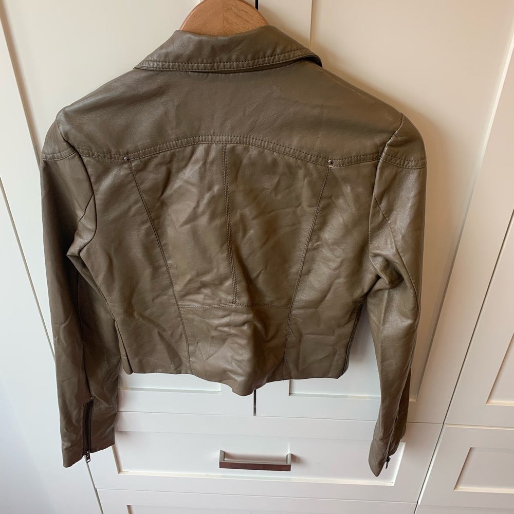 Motorcycle Jacket - Picture 2 of 7